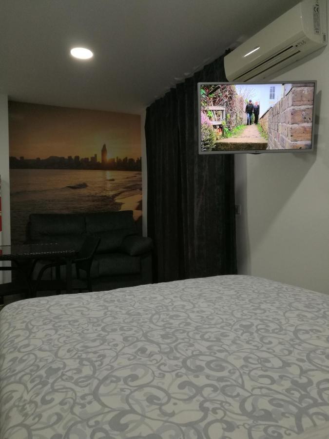 Estudio-Atico En Casco Antiguo Benidorm Bagian luar foto